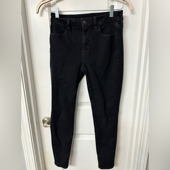 American Eagle Outfitters Denim - American Eagle Outfitters High Rise Skinny Jeans